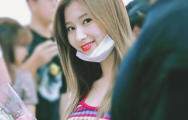 트와이스 사나