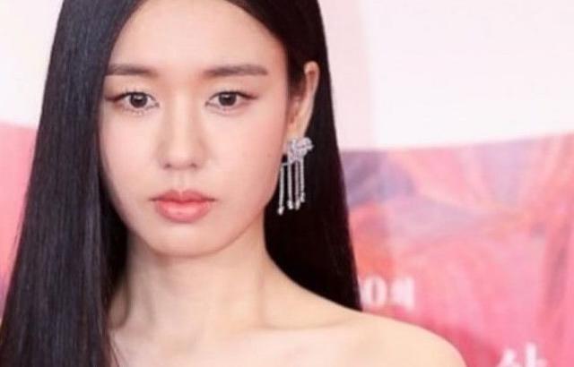 안은진