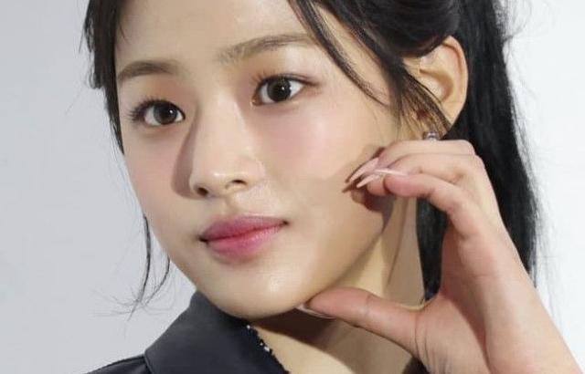 민지