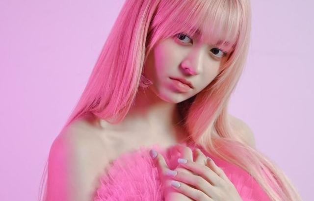 NMIXX lily