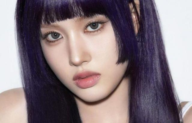색다른 모습 스테이씨 윤