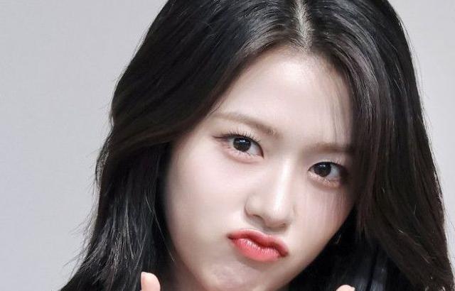 아이브 안유진