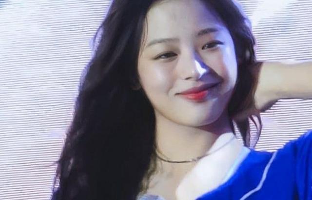 민지