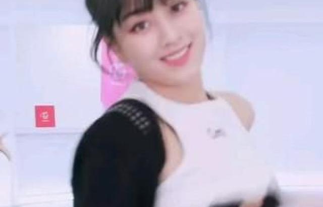 TWICE 지효
