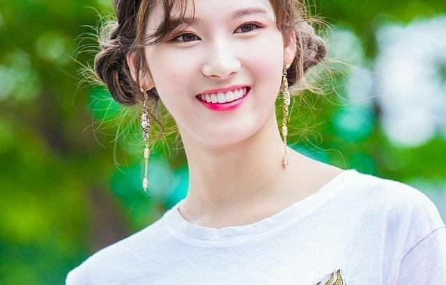 TWICE SANA