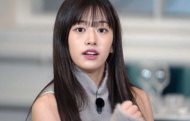 IVE YUJIN