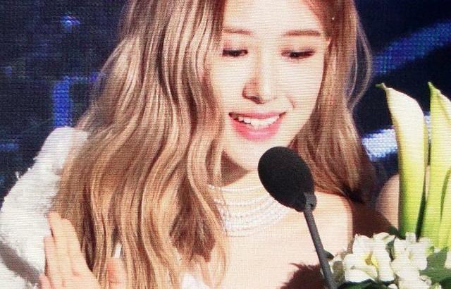 BLACKPINK Rose