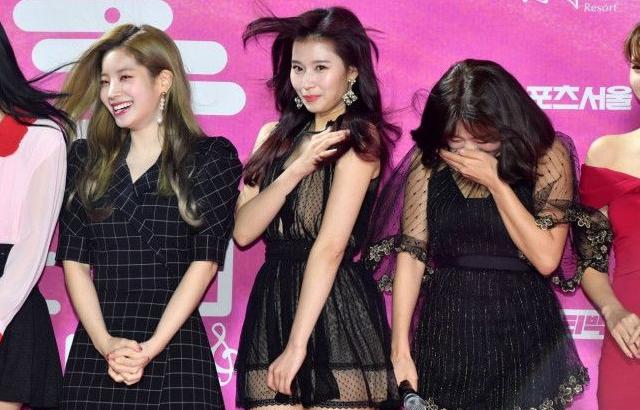 TWICE SANA