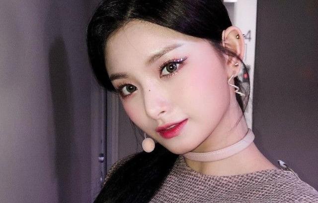 EVERGLOW 왕이런