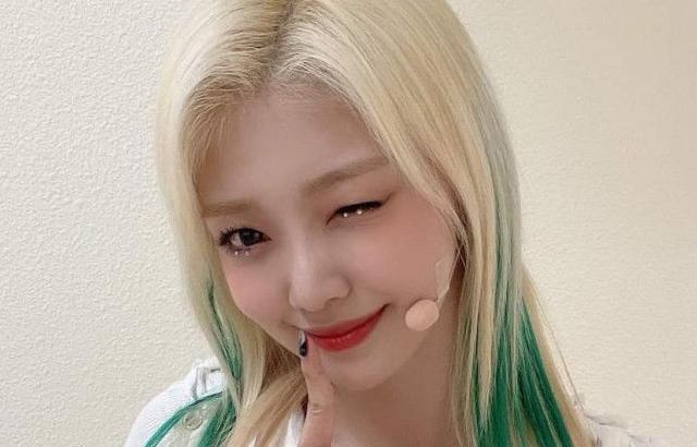 EVERGLOW 온다