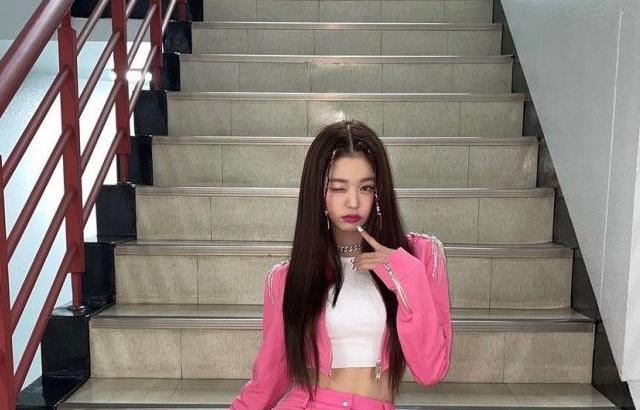 IVE WONYOUNG