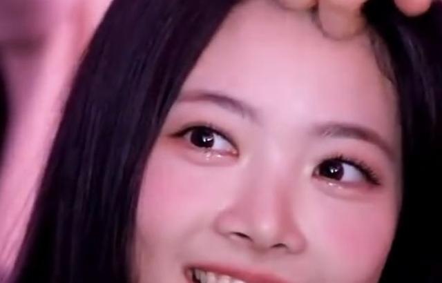 LE SSERAFIM EUNCHAE