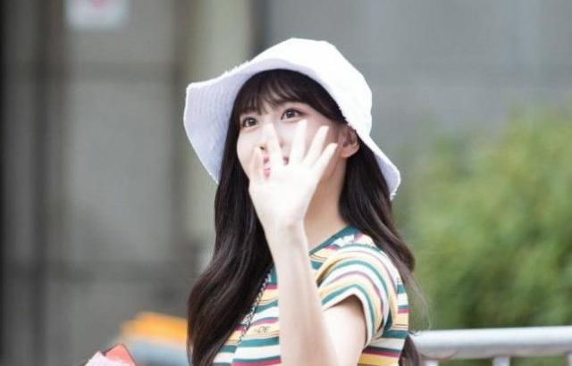 출근하는 무지개 모모