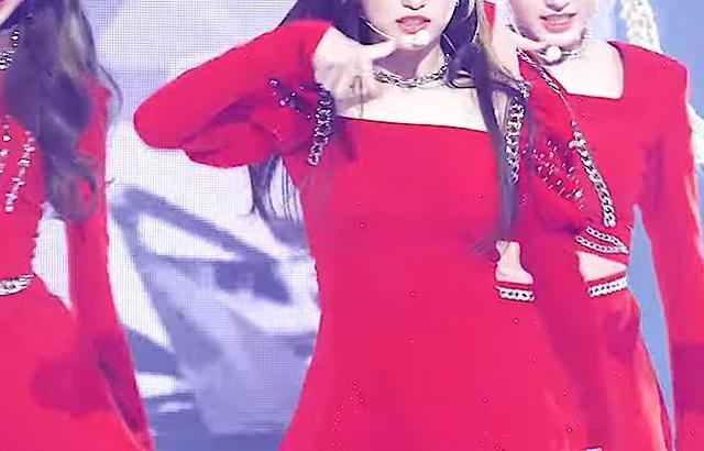 IVE LEESEO