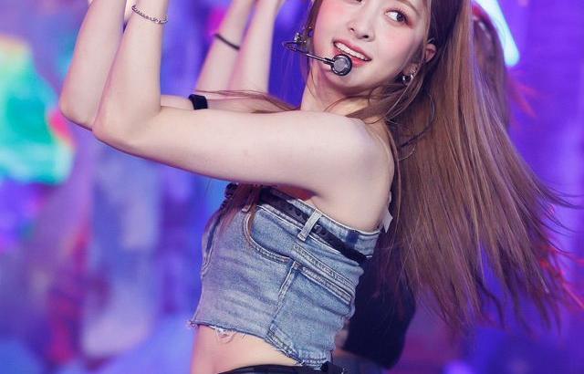 LE SSERAFIM YUNJIN