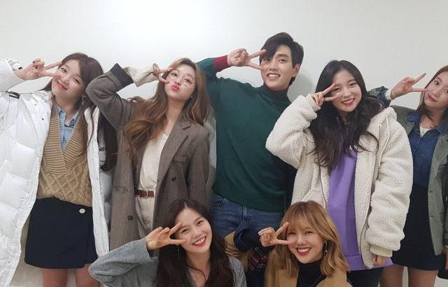 오마이걸 승희 유아 아린 비니 효정 미미 with 산들
