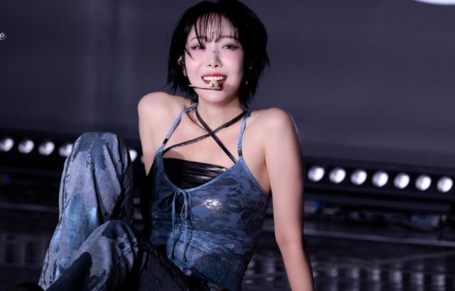 VIVIZ 신비