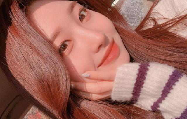 EVERGLOW SIHYEON