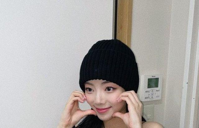 PURPLE KISS  NA GO EUN