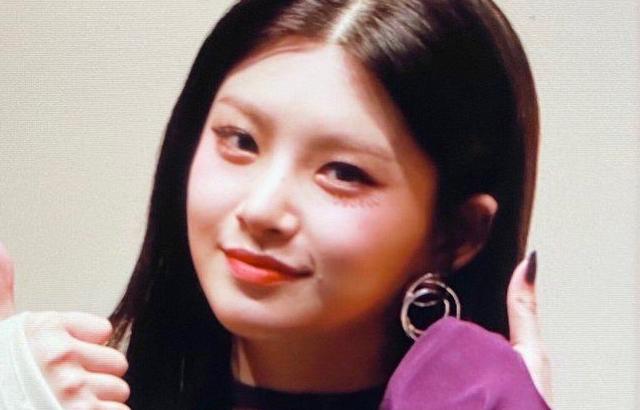 EVERGLOW 왕이런