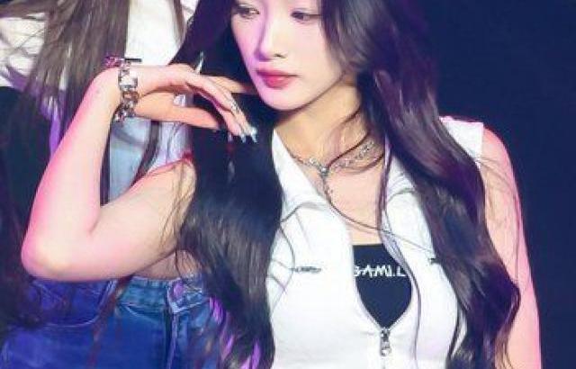 PURPLE KISS 유키