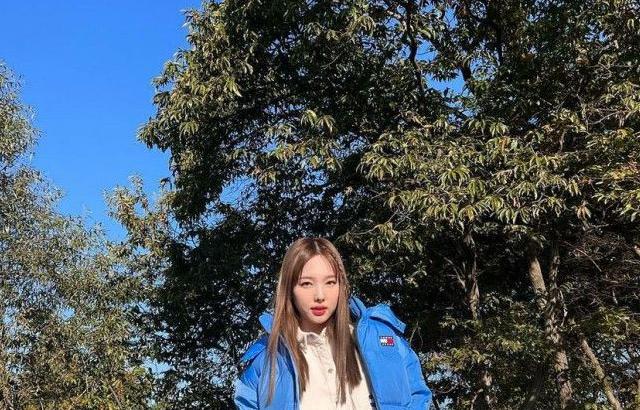 TWICE NAYEON