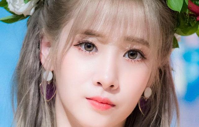 러블리즈 꽃 지애