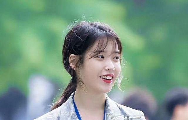 아이유 포토.