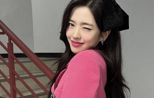 IVE YUJIN