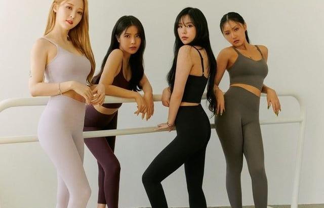 어제자 안다르 행사장 솔라 + 레깅스