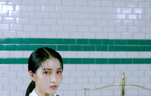 여자친구 回:Song of the Sirens 컨셉 포토