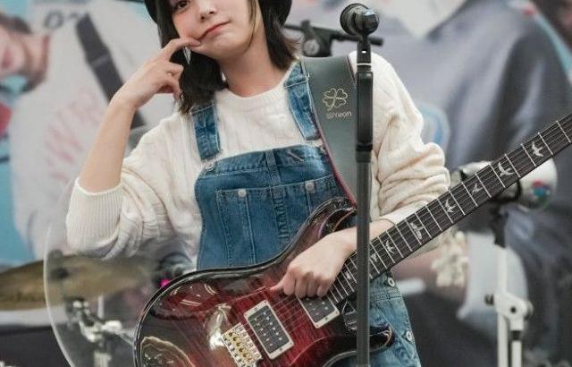 시연