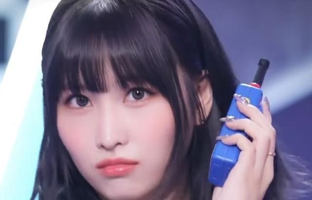TWICE 모모