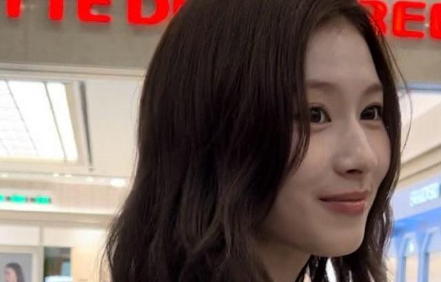 사나