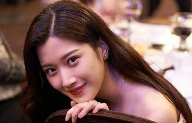 문가영