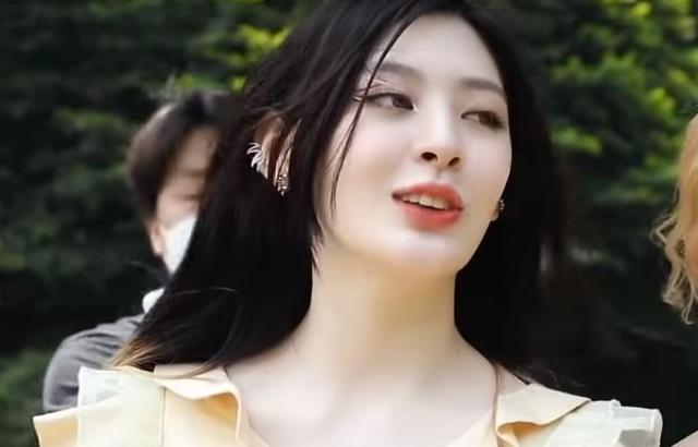 STAYC Seeun