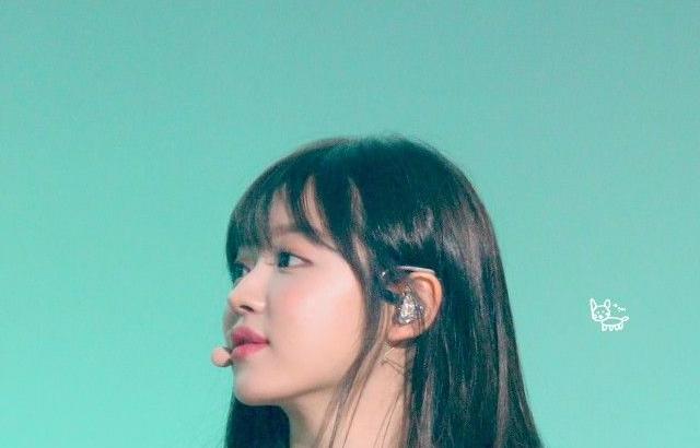Oh My Girl 유시아
