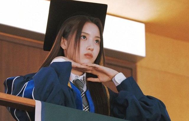 NMIXX JIWOO