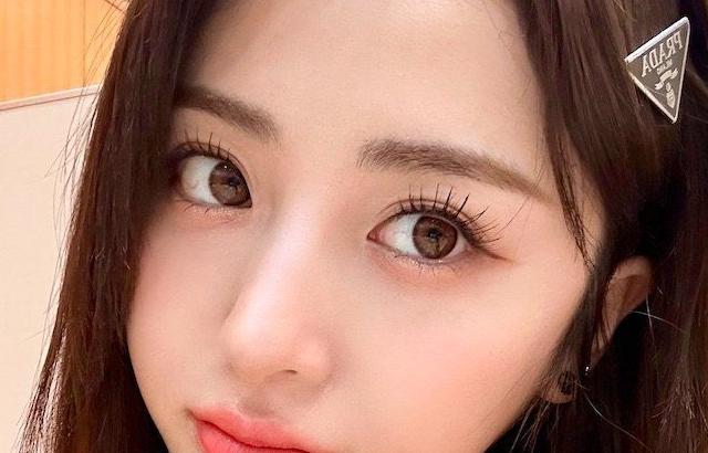 LE SSERAFIM YUNJIN
