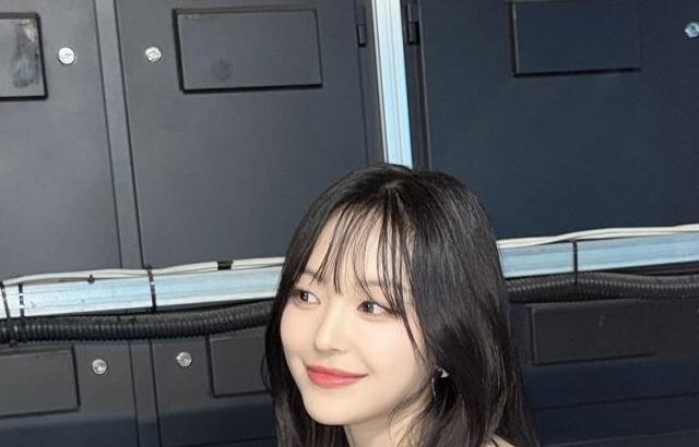 LIGHTSUM (라잇썸) 유정