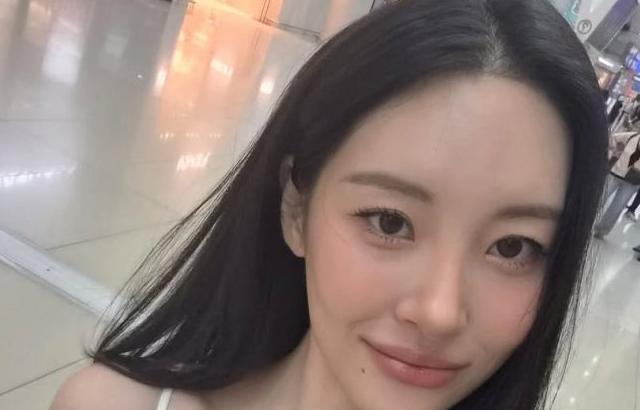 선미 (SUNMI)