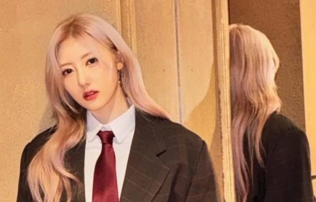 BABYMONSTER (베이비몬스터) 라미