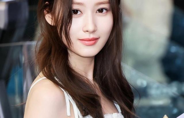 트와이스 사나