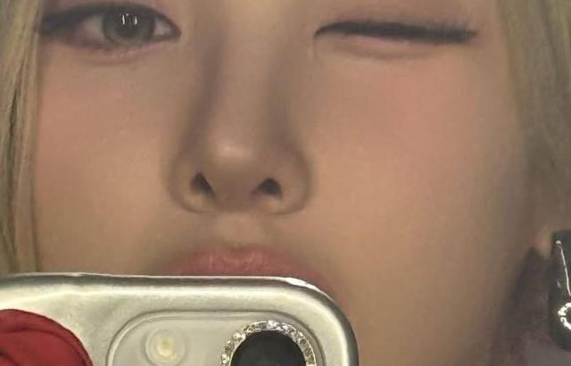 KISS OF LIFE (키스오브라이프) 벨