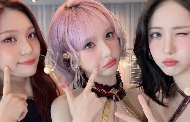 엄지 은하 신비 VIVIZ비비지 2025월드투어 [NEW LEGACY] in TAIPEI