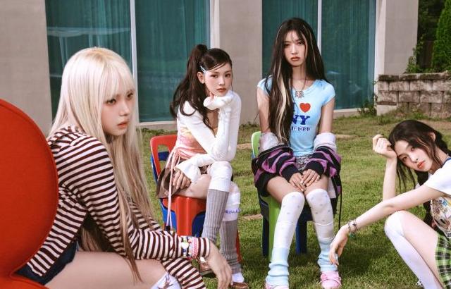 베이비돈크라이  'I DONT CARE' Concept Photo