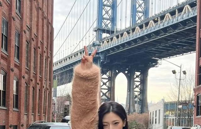 BABYMONSTER (베이비몬스터) 루카