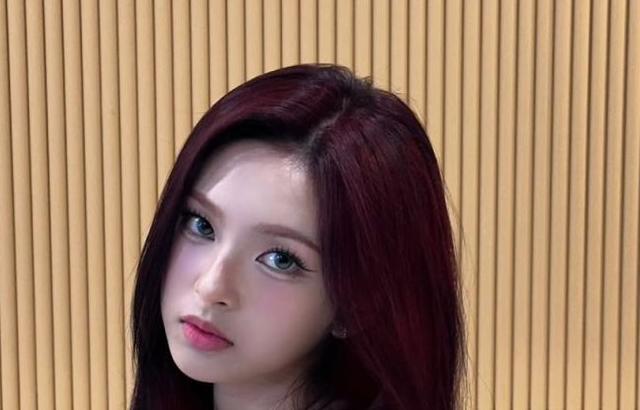 BABYMONSTER (베이비몬스터) 치키타