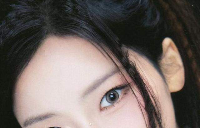 BABYMONSTER (베이비몬스터) 루카