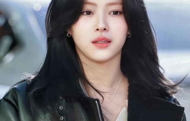 ITZY (있지) 류진